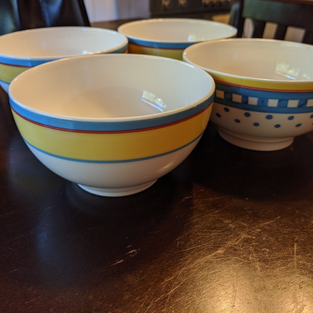 Villeroy & Boch cereal or salad bowls